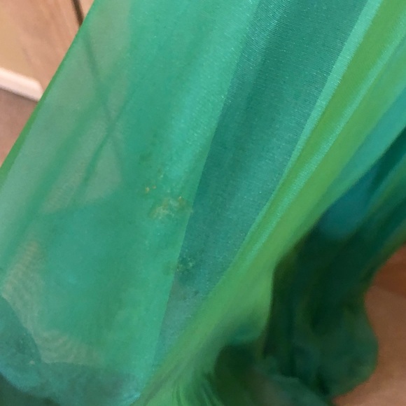 LaFemme Green Prom Dress - Picture 6 of 7